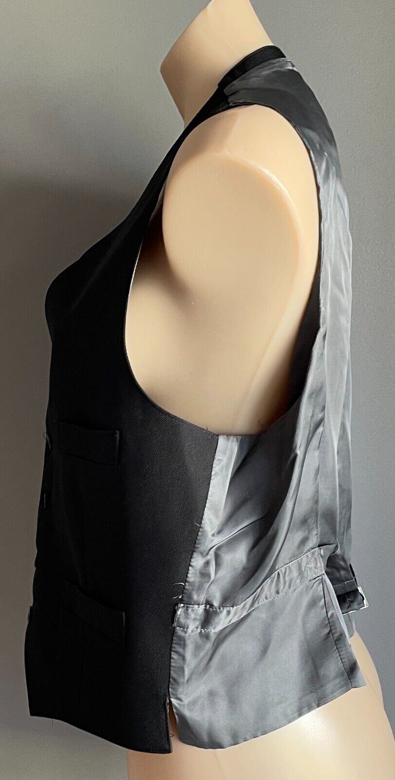 SOLOE Waistcoat BLACK VEST Sleeveless Button Front To Fit Chest 106cm Vtg