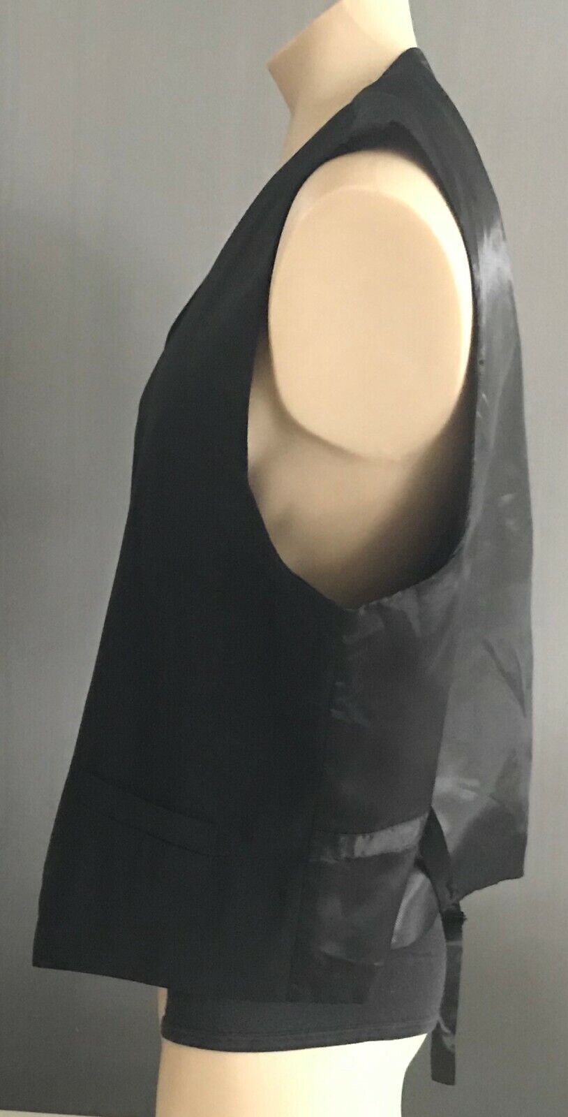 Mens Waistcoat ROBERT HUNTLEY  Black Sleeveless Vest Size 3XL Chest 126cm