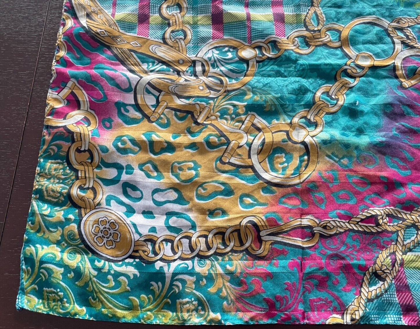 NECK SCARF Green Pink & Gold Stripe Check Chain & Charm Print Stunning Colours!