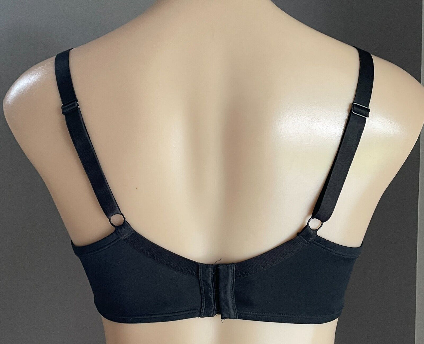 JOANNE LINGERIE Bra 12DD Black Contour Padded Underwire Adjustable Straps 12 DD