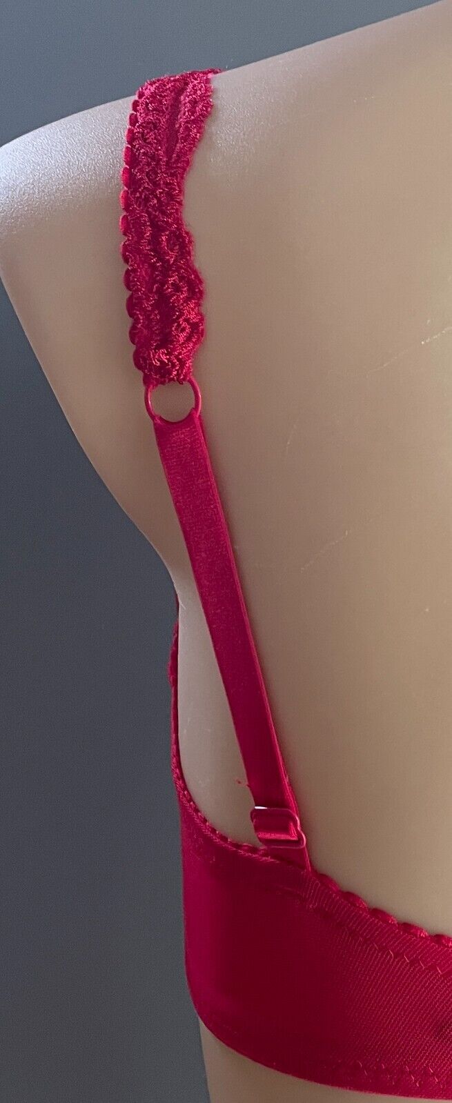 SECRET LOVE Bra 18D Red Lace Padded Underwire Adjustable Straps Size 18 D