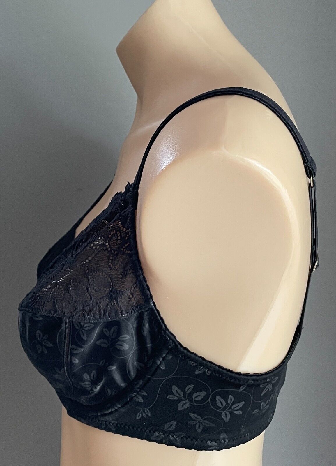 BENDON "Yvette" Bra 12D Black & Grey Floral Print Lace Trim Underwire