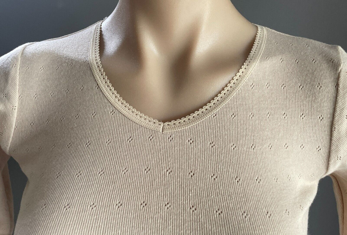 SOLUTIONS Top Beige Short Sleeve Thermal Underwear Ladies Size 10 - 12