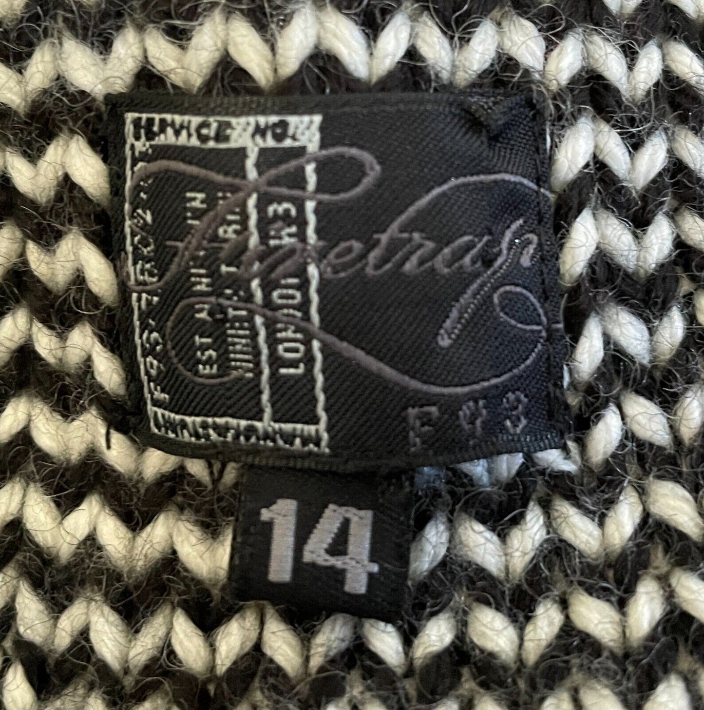 FIRETRAP Cardigan Black White Chunky Knit Drape w Kllt Pin Closure Size 14