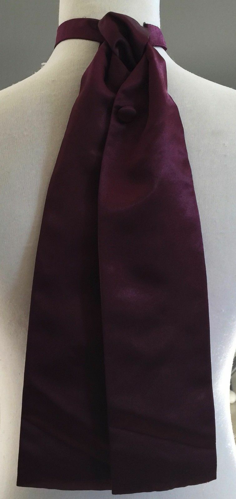 BEAU TIES Mens Cravat Pre-tied NeckTie Deep Crimson Taffeta NEW Vintage Tie