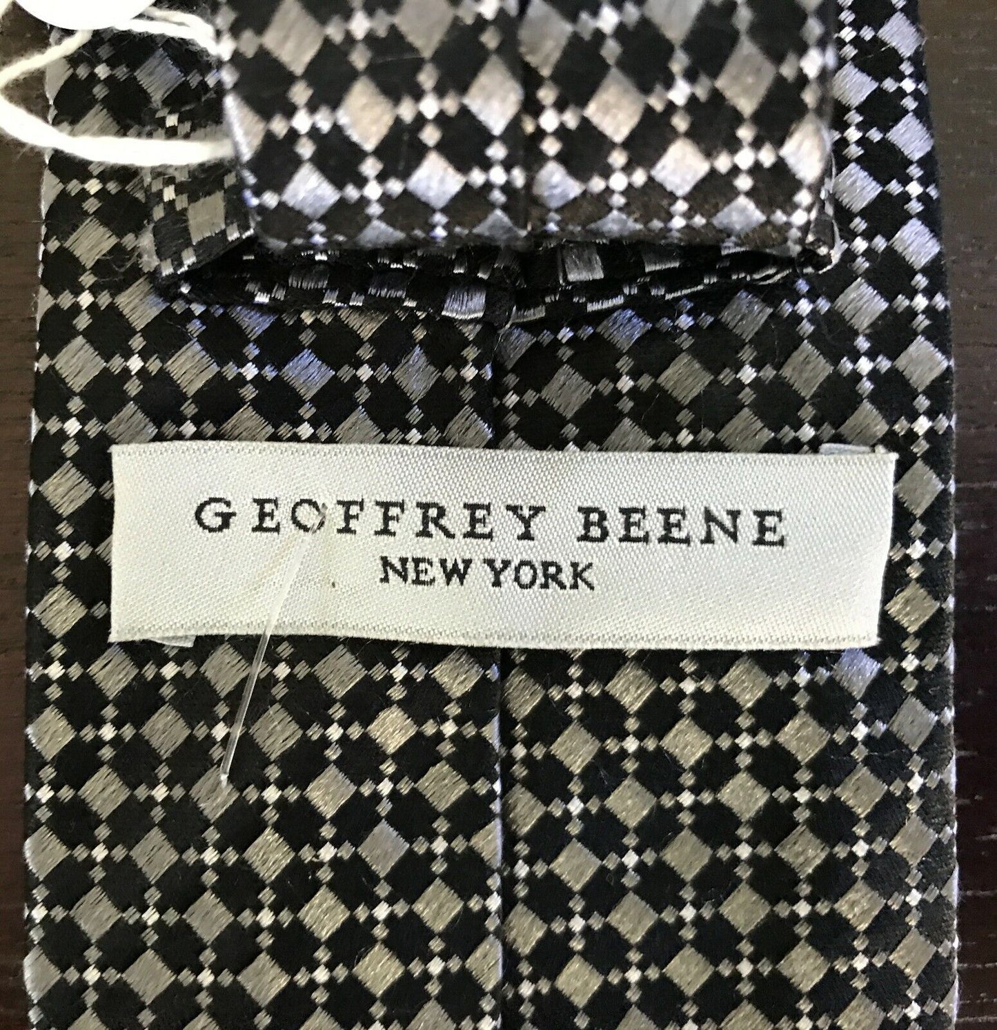 Mens Silk Tie GEOFFREY BEENE Black & Silver Diamond Print NeckTie Elegant