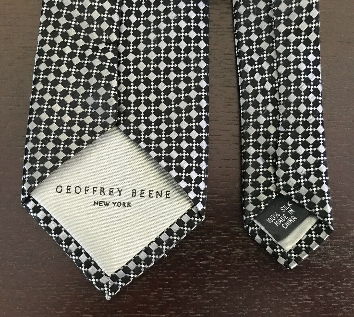 Mens Silk Tie GEOFFREY BEENE Black & Silver Diamond Print NeckTie Elegant