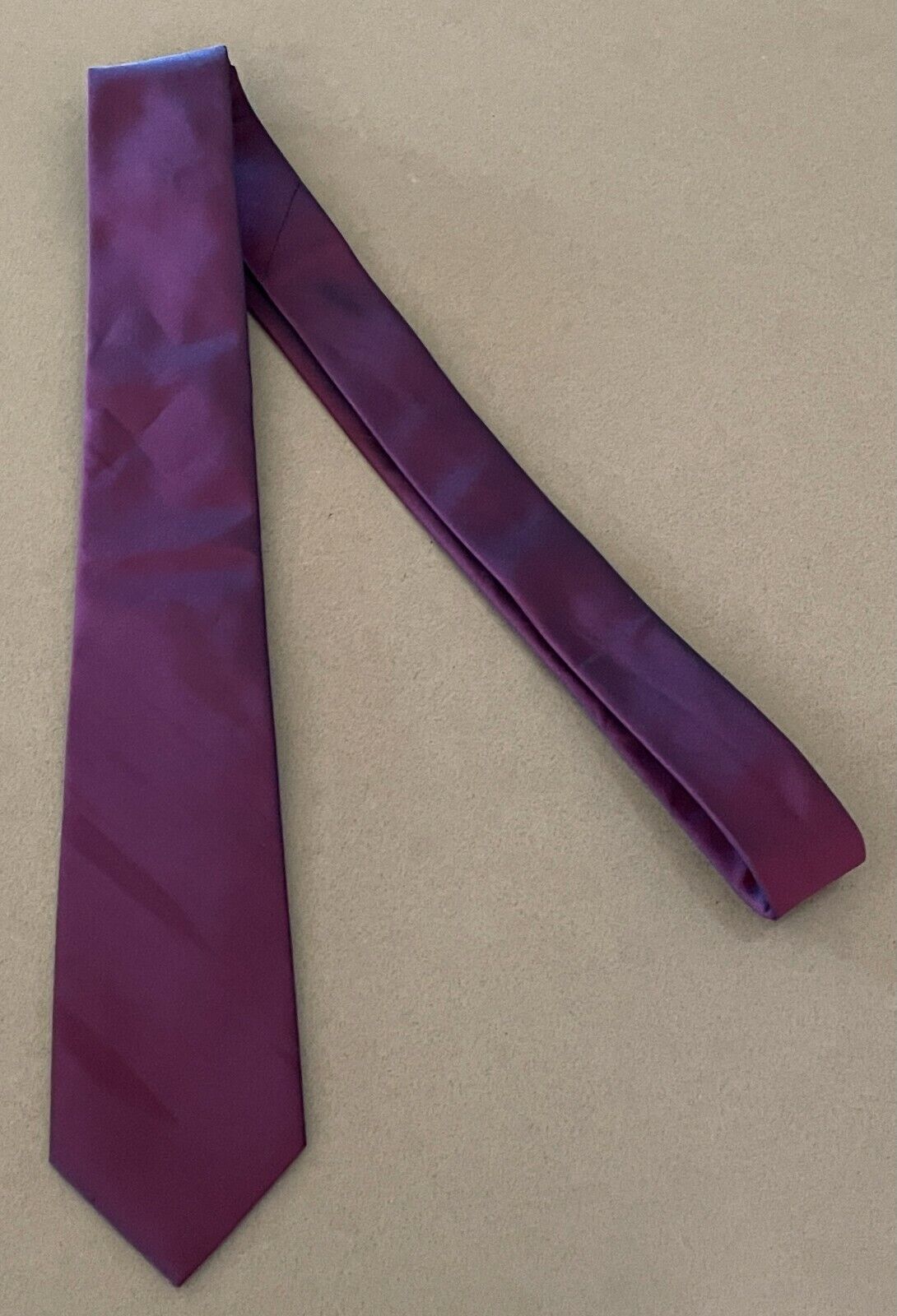 Mens Tie THE COLLECTION DEBENHAMS Iridescent Burgundy Thin NeckTie 7.5cm Wide