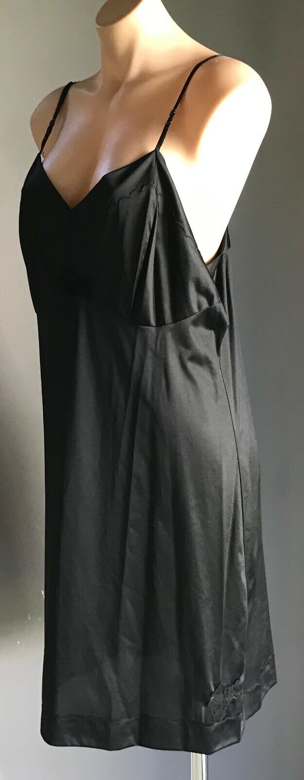 Vintage Petticoat Bri Nylon Black Full Slip Lingerie Plus Size 18 1970s