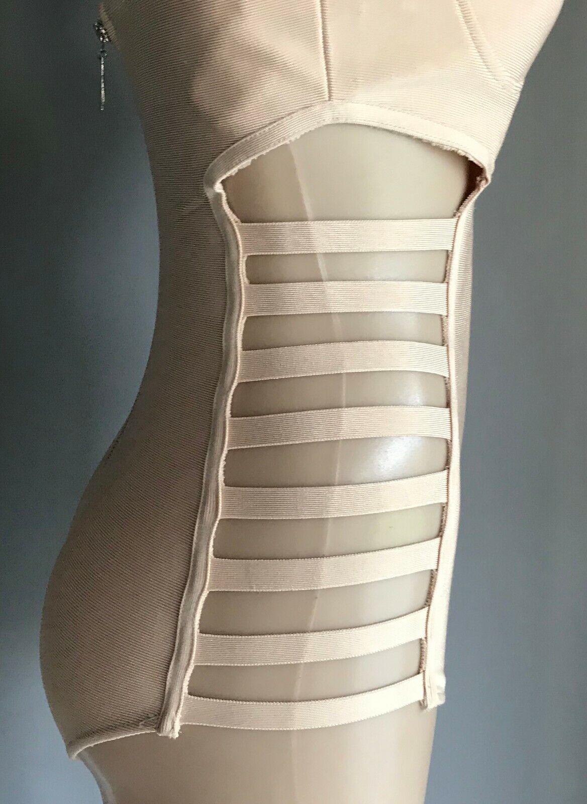 SwimSuit Bodysuit Side Ladder Cut Out ONE PIECE Blush Beige Underwire Size L 12