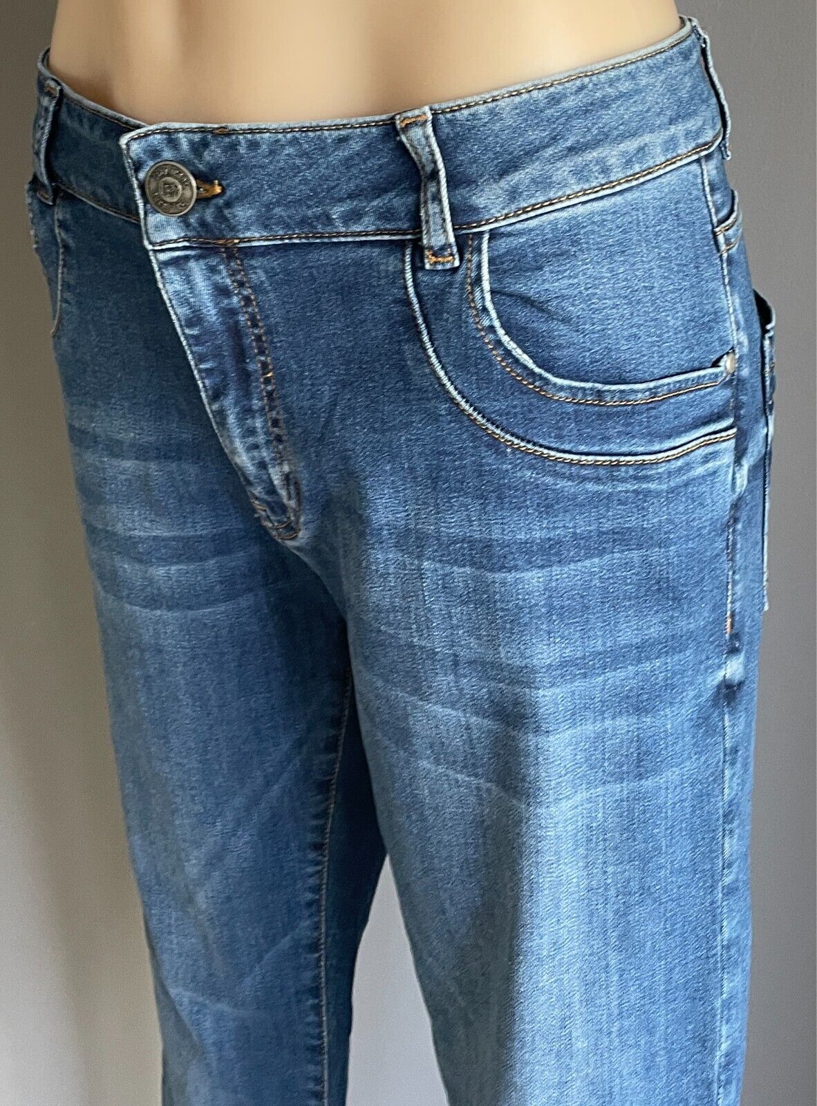 I SAY Lucca Blue Denim Jeans Skinny Leg 7/8 Length Size 14 Stretch Leg Print