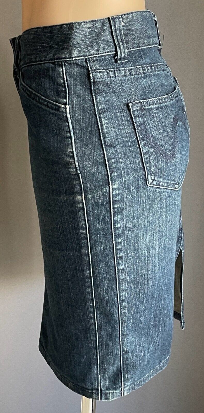 PORTMANS Denim Skirt Blue Pencil Size 8  10 Knee Length