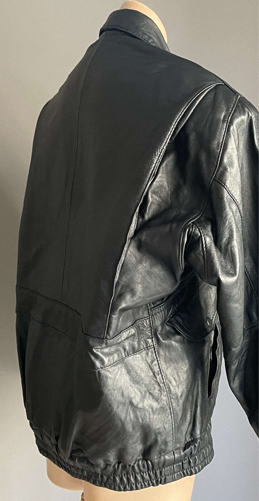 Vintage JONTELL LEATHER Black Leather Bomber Jacket Size M Lined Elastic Hem