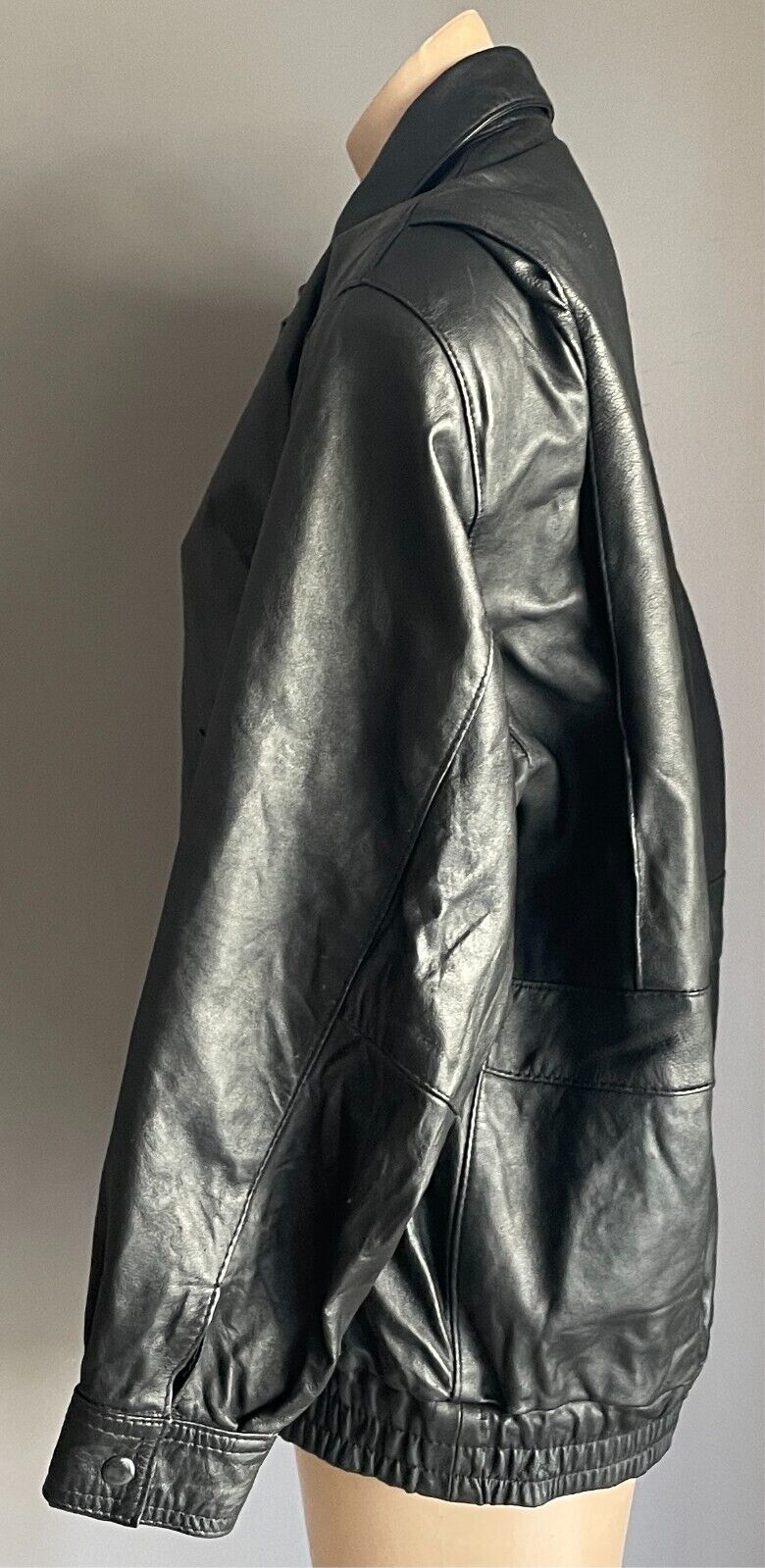 Vintage JONTELL LEATHER Black Leather Bomber Jacket Size M Lined Elastic Hem
