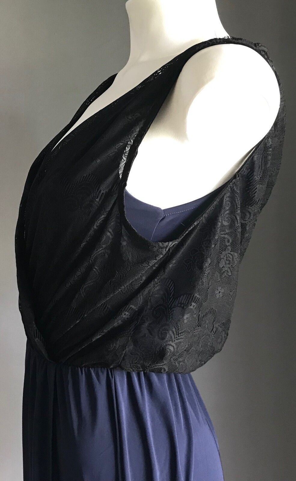 PINS AND NEEDLES Dress Navy Blue w Drape Black Lace Overlay Sleeveless Size S 8