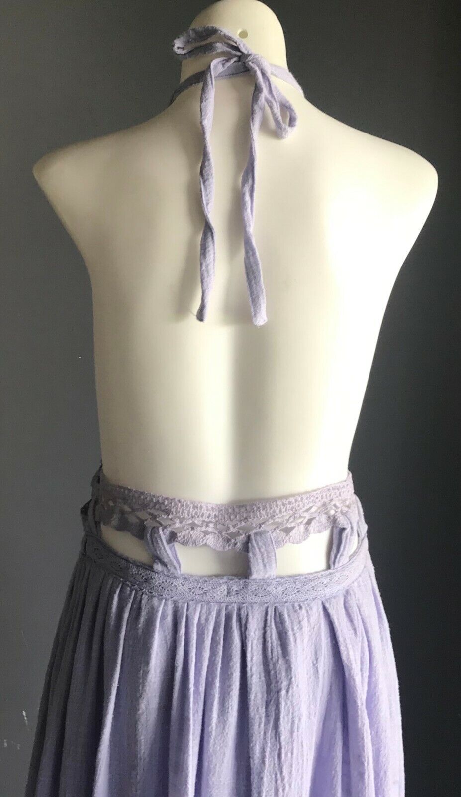 Maxi Dress ELL DESIGNS Mauve Lilac Halter Neck Lace Trim Cut Out Waist Sz 8 NEW