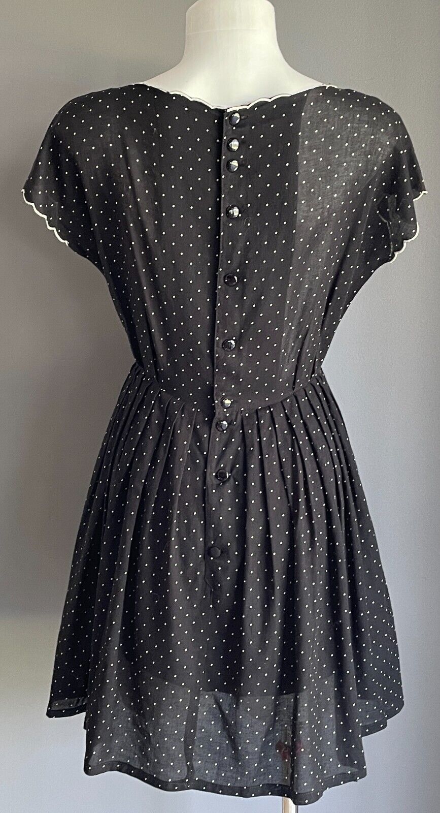 Sheath Dress Black & White Polka Dot Cotton Extended Sleeves Size 8