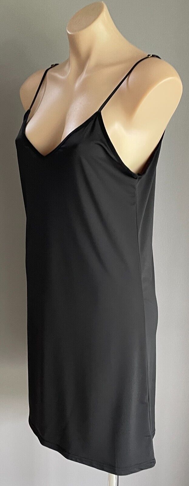 LE ROSE Chemise Black Adjustable Strap Slip Smooth Stretch Fabric Sz L 12 XL NEW