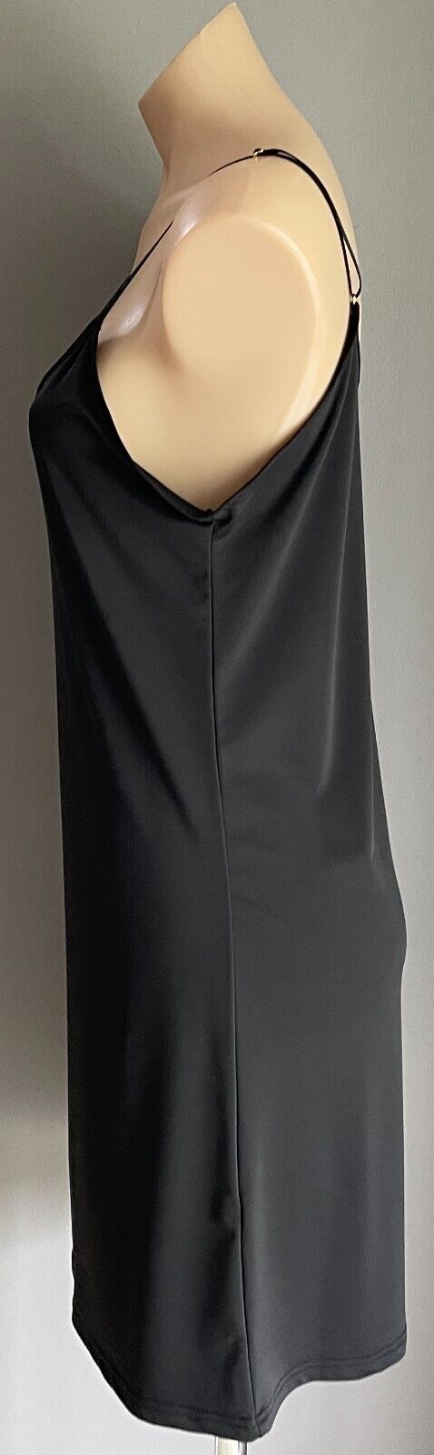 LE ROSE Chemise Black Adjustable Strap Slip Smooth Stretch Fabric Sz L 12 XL NEW