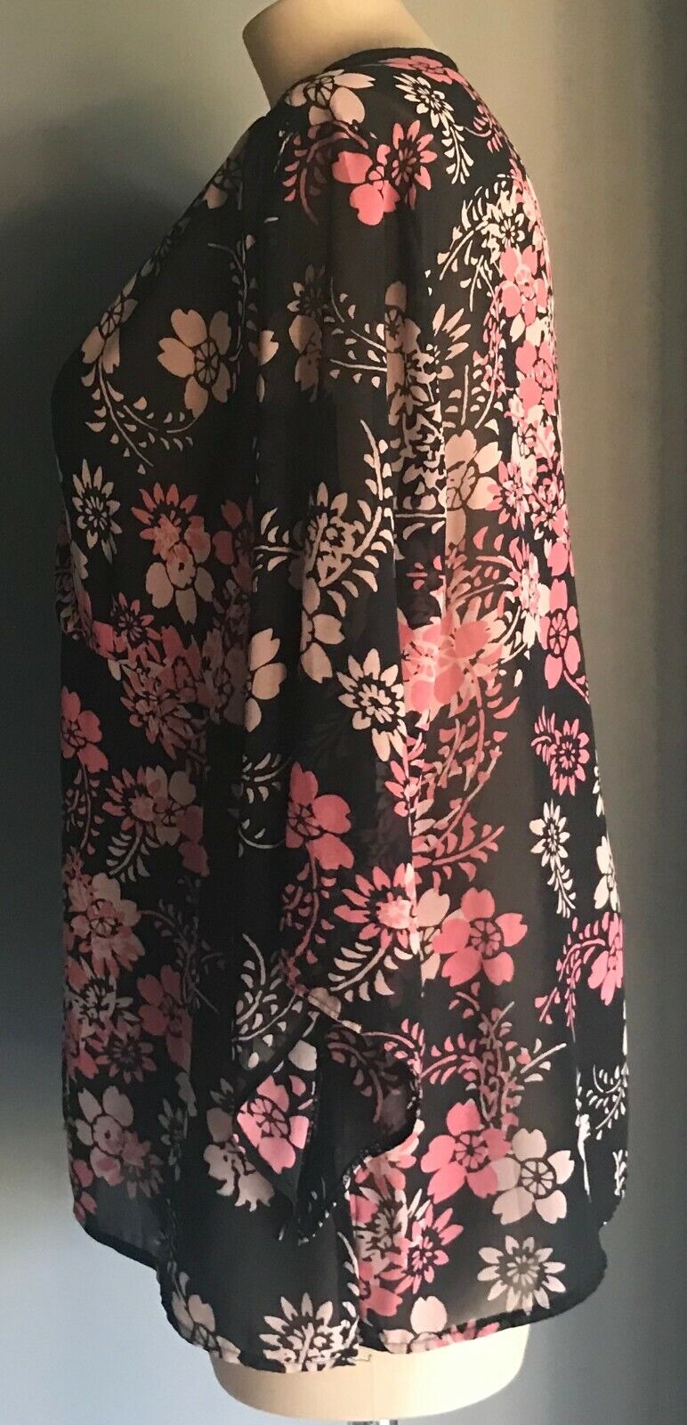 EXPRESSION V Neck Top Black Pink Blush 3/4 Sleeve Semi Sheer Cross Over Size 26