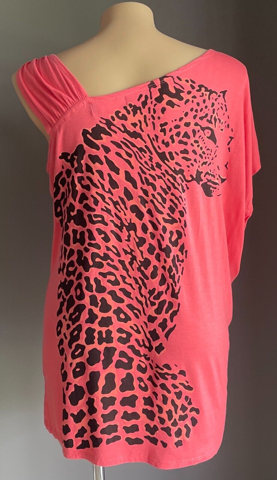 LILLY & LOU Top Coral Red Leopard Print One Shoulder Tunic Blouse Plus Size 22