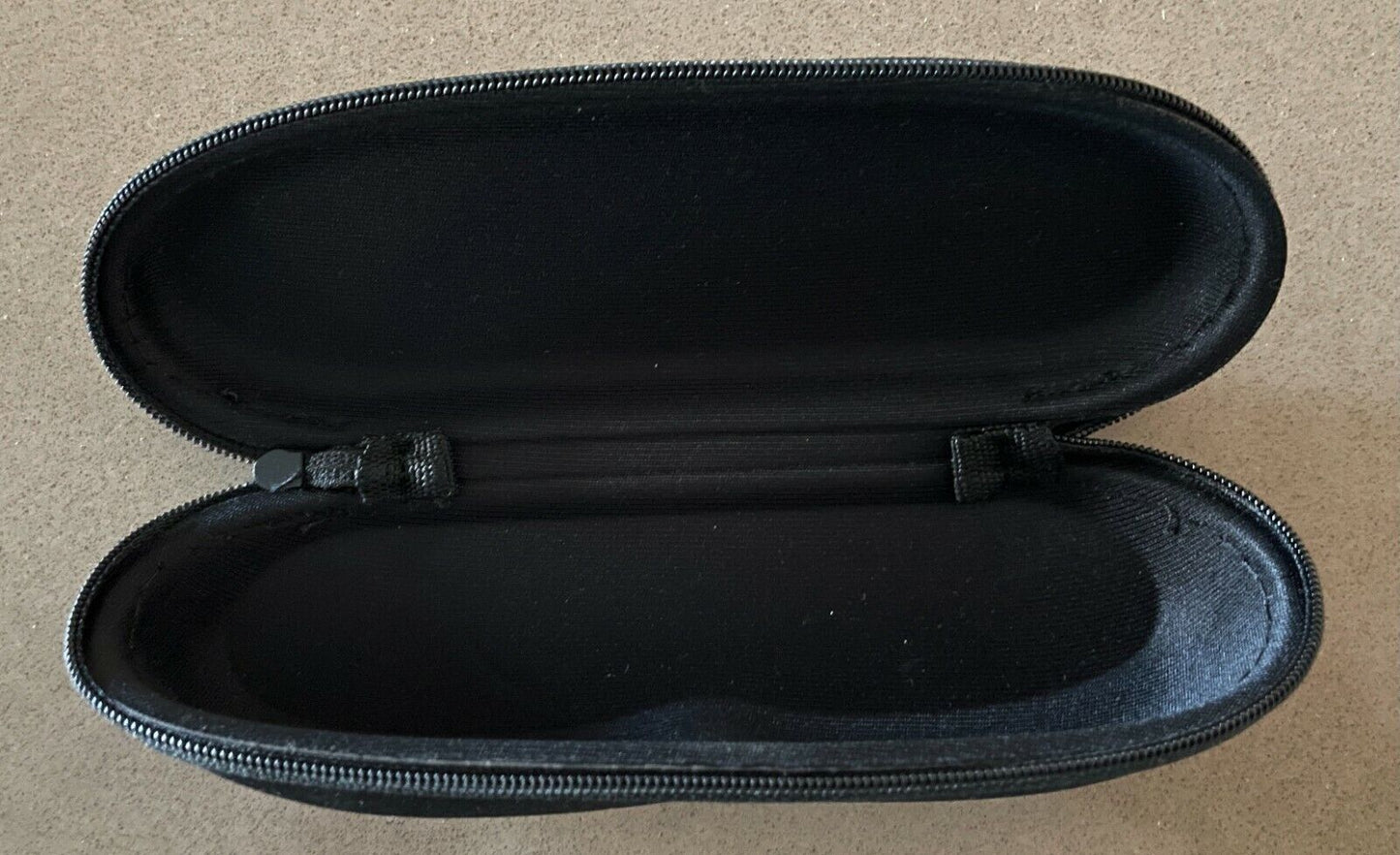 Hard Case SunGlasses Black Moulded Zipped CASE ONLY EMPTY No Glasses NEW