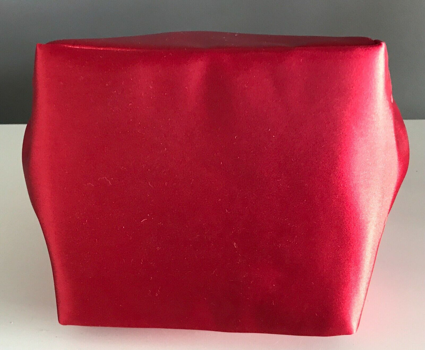 Makeup Bag NUTRIMETICS Red Promotional Fabric Medium Size Cosmetics Handles NEW