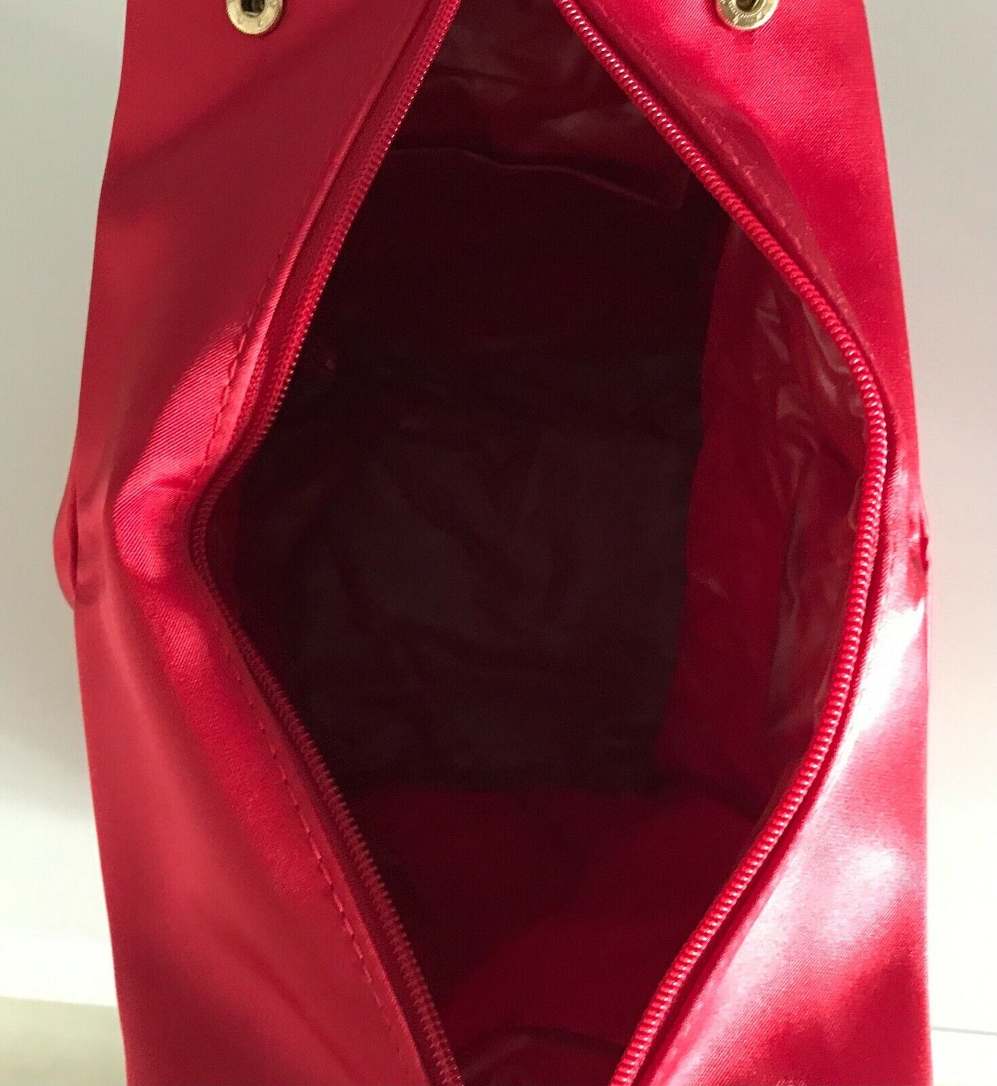 Makeup Bag NUTRIMETICS Red Promotional Fabric Medium Size Cosmetics Handles NEW