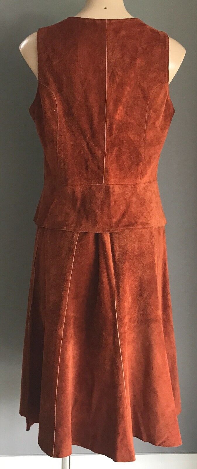 Vintage Tan SUEDE & LEATHERCRAFT Waistcoat & Skirt SizeSuit Sleeveless Vest 14