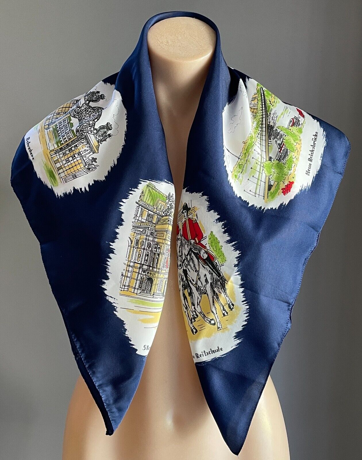 Neck Scarf WIEN VIENNA Austria Landmarks Historic Buildings Souvenir Europe 76cm