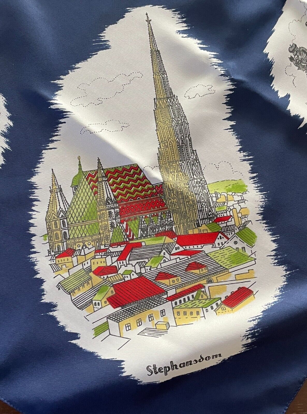 Neck Scarf WIEN VIENNA Austria Landmarks Historic Buildings Souvenir Europe 76cm