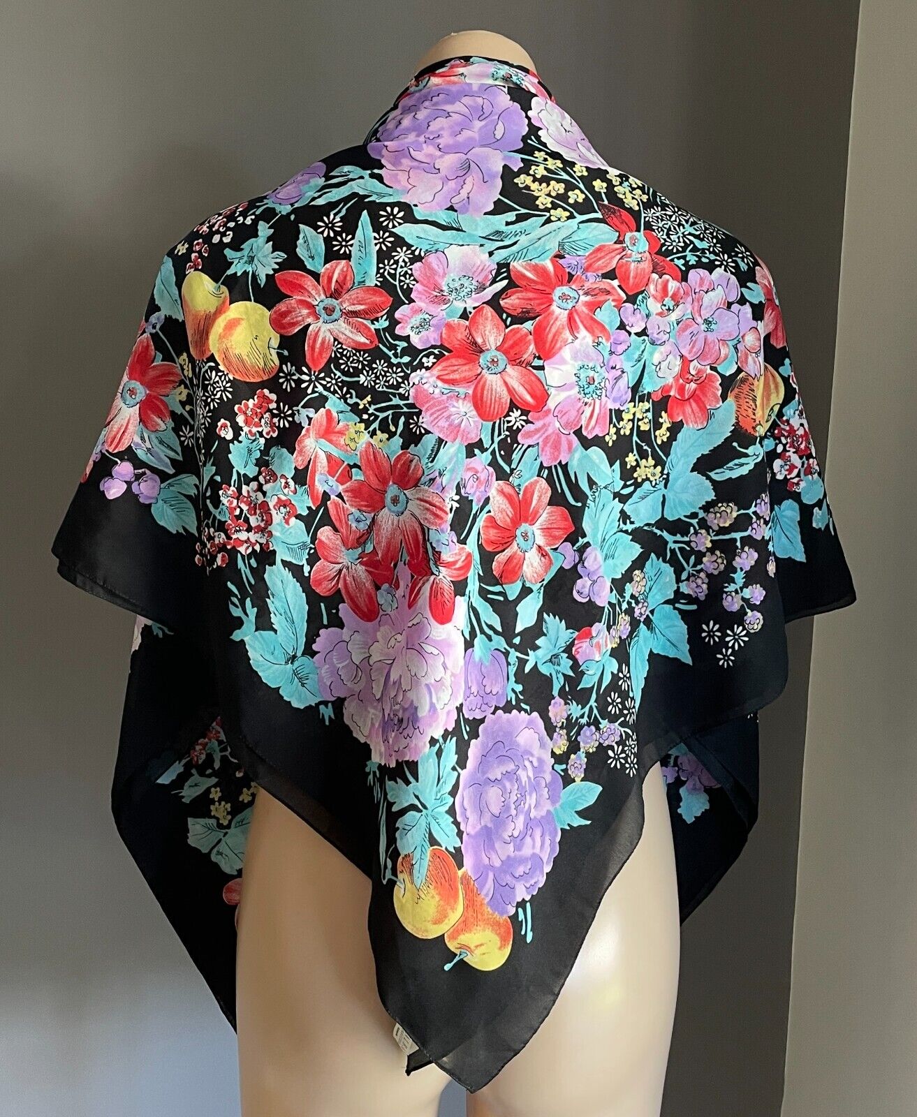 Neck Scarf ALBA PRACCHIA Black &  Floral Print Wrap 122cm Stunning ITALY