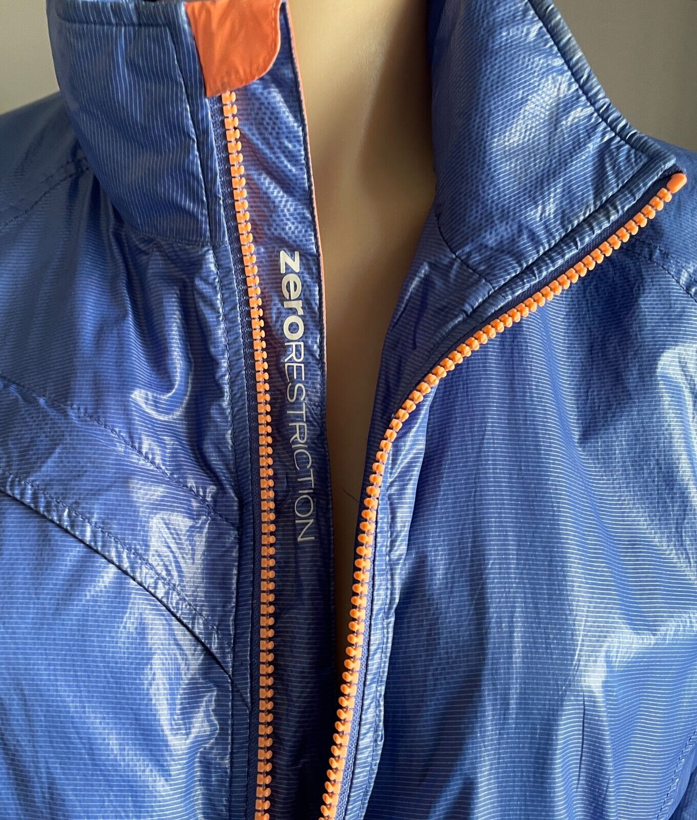 ZERO RESTRICTION Jacket Blue & Coral Trim Zip Front Wind Breaker Size L Golf