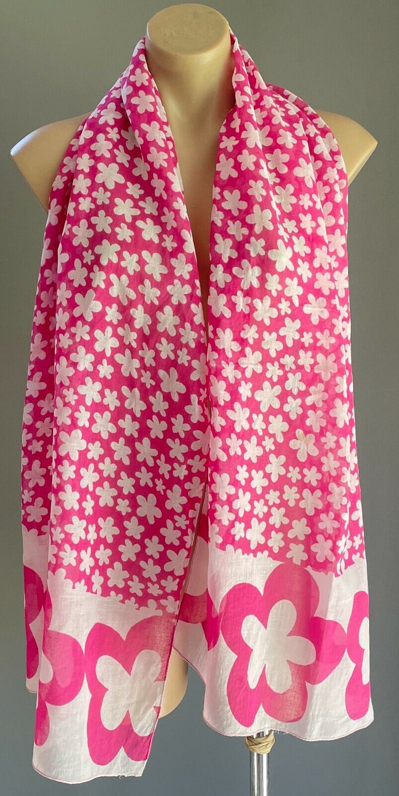 Neck Scarf Pink & White Daisy Long Floral Print Light Cotton Rectangle Wrap