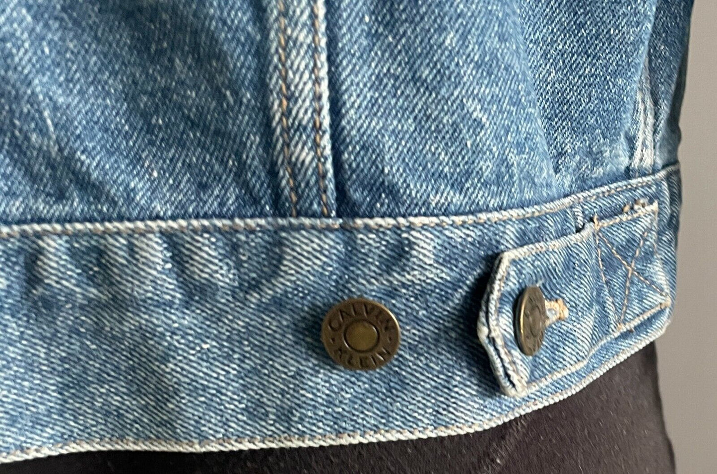 CALVIN KLEIN Mens Jeans Jacket Blue Denim Long Sleeve Size M Retro Gem Classic