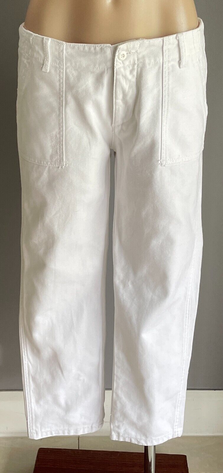ENVIOUS White Skinny Leg Cropped Denim Jeans Size 12 Distressed at Pockets