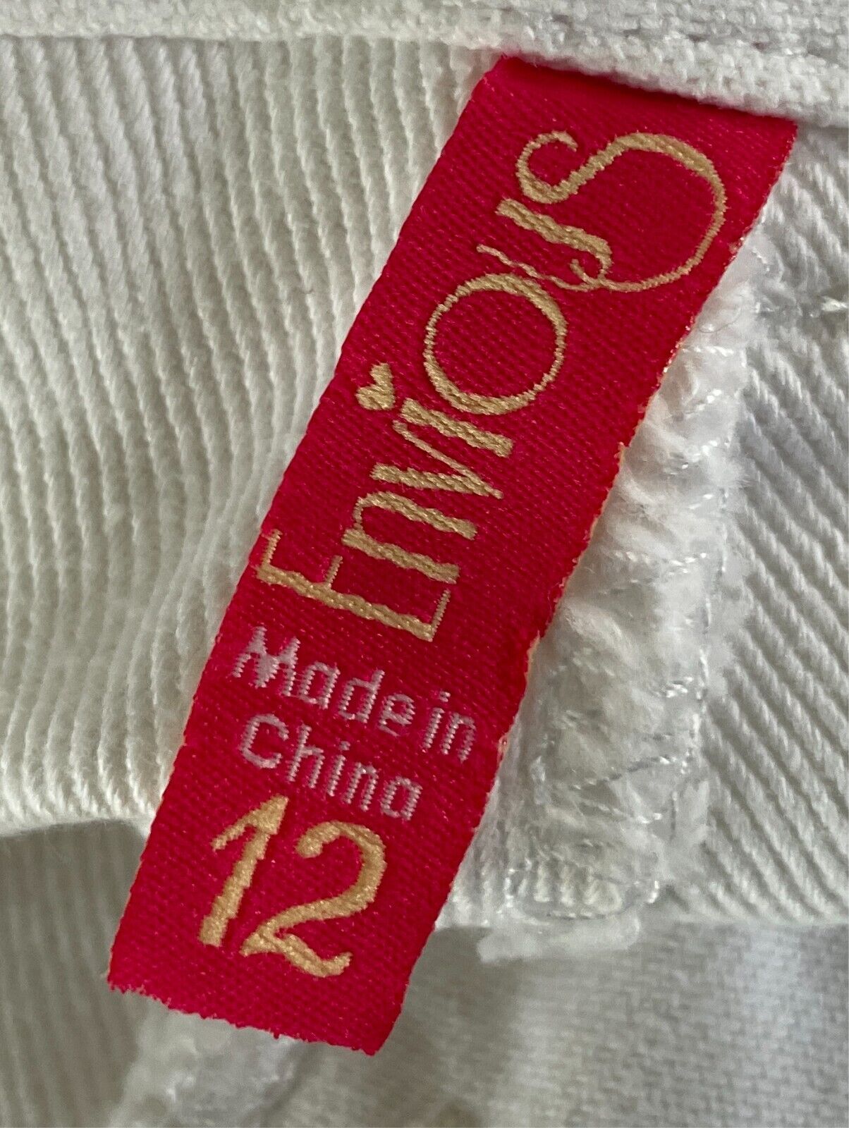 ENVIOUS White Skinny Leg Cropped Denim Jeans Size 12 Distressed at Pockets