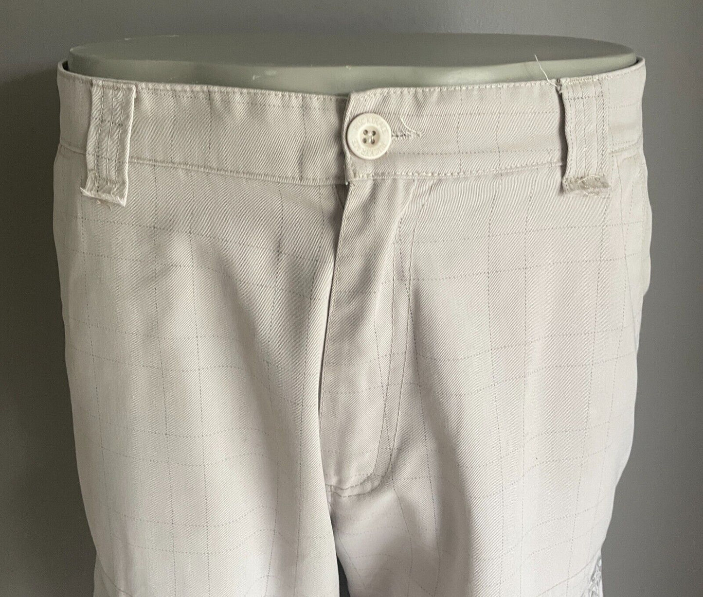 Cargo Shorts RUCKY RACE Side Pockets Mid Length Beige & Faint Check Size L
