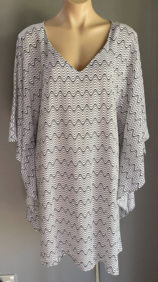 MISSONI for TARGET Beach Cover Black White Wave Print Kaftan Kimono Sz 16 NEW