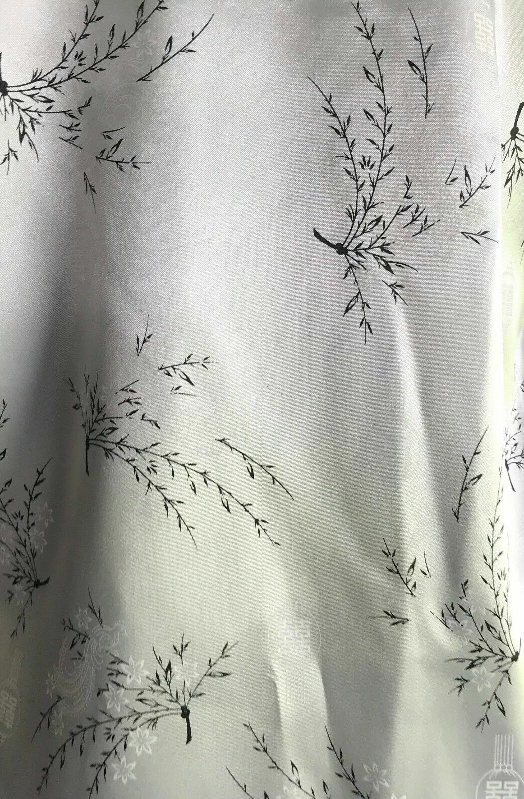 SATIN KIMONO Robe Silver Black White Floral Dragons XXL Oriental REVERSIBLE