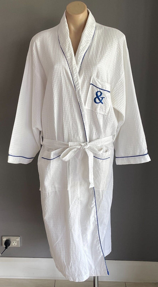 P&O CRUISES Bath Robe White Cotton Waffle Weave Blue Trim Waist Tie Cruise