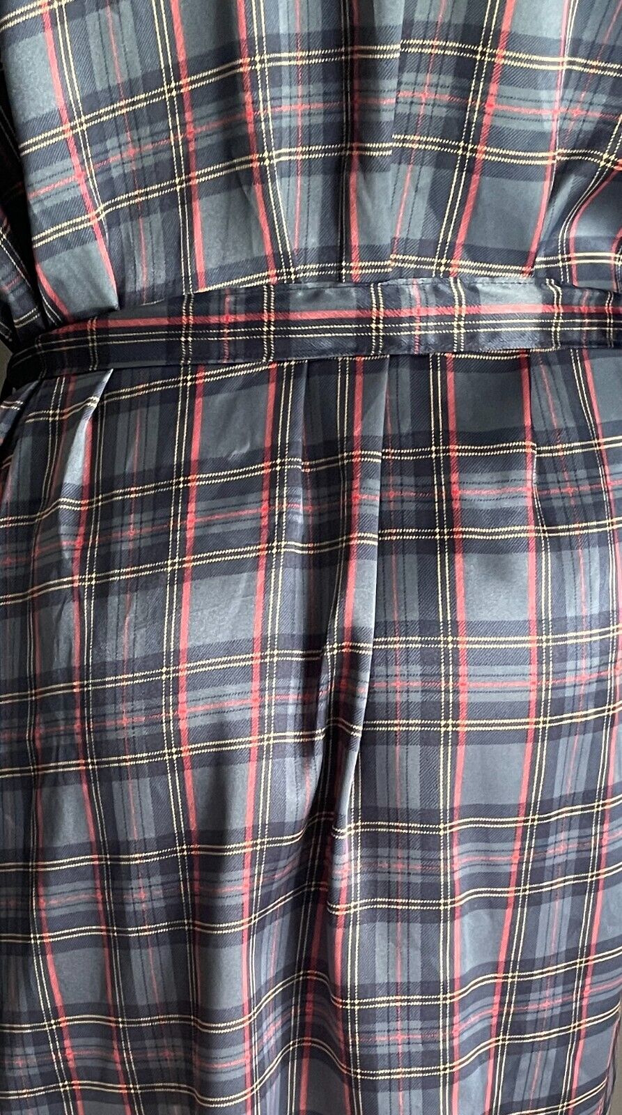 SIMPLY BASIC Satin Bath Robe Tartan Check Short w Waist Tie Size 97 - 102cm NEW