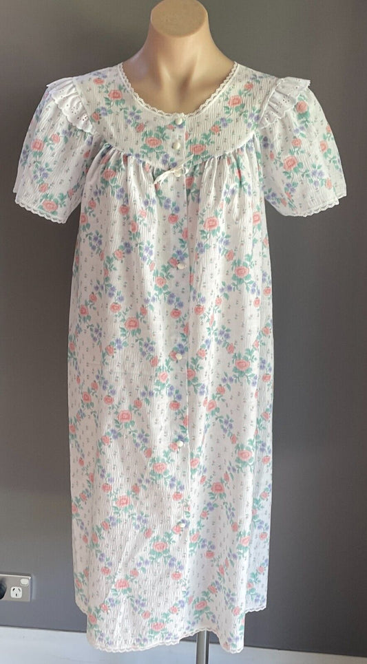 Vintage PRETTY LOOKS House Coat Floral Robe Nightie Short Sleeve Size 12