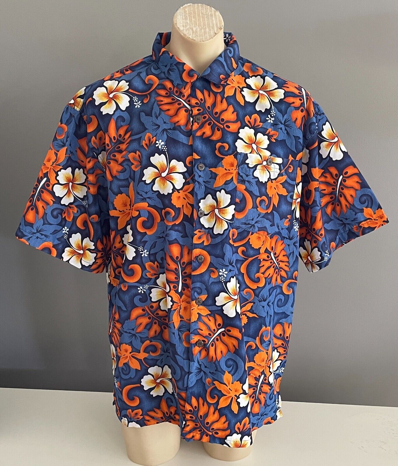 BEACH CLUB CLOTHING Hawaiian Shirt Tropical Floral Size XL Short Sleeve Surf