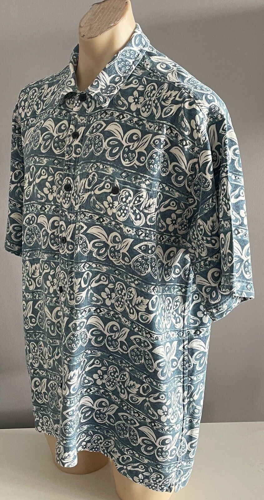 NATURAL LIFE STYLE I.O.U Shirt Tropical Sh/Sleeve Button Blue White Black Size L