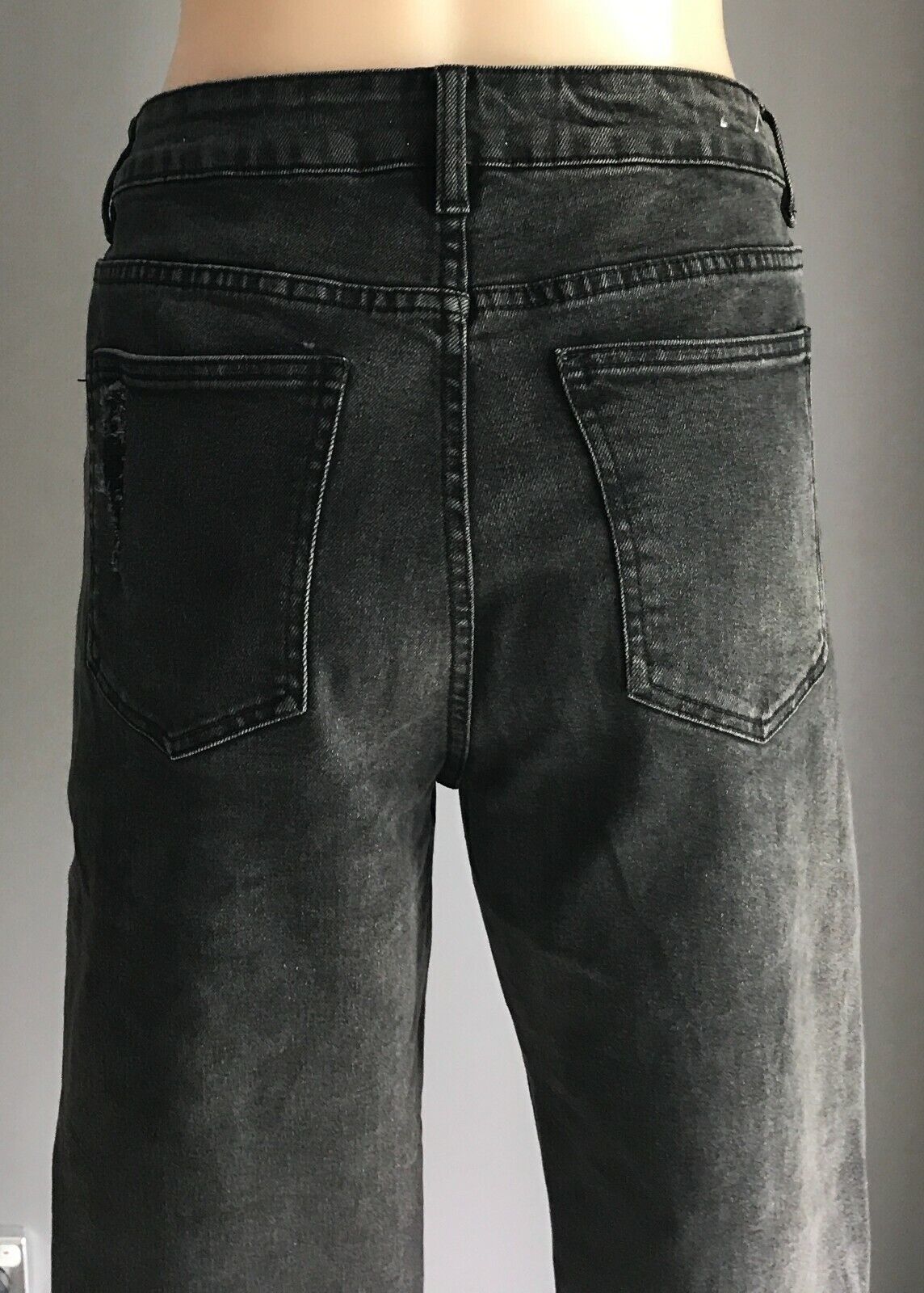 COTTON ON Black Denim Jeans "High 1990's" Rise Distressed Stretch Size 14 NEW
