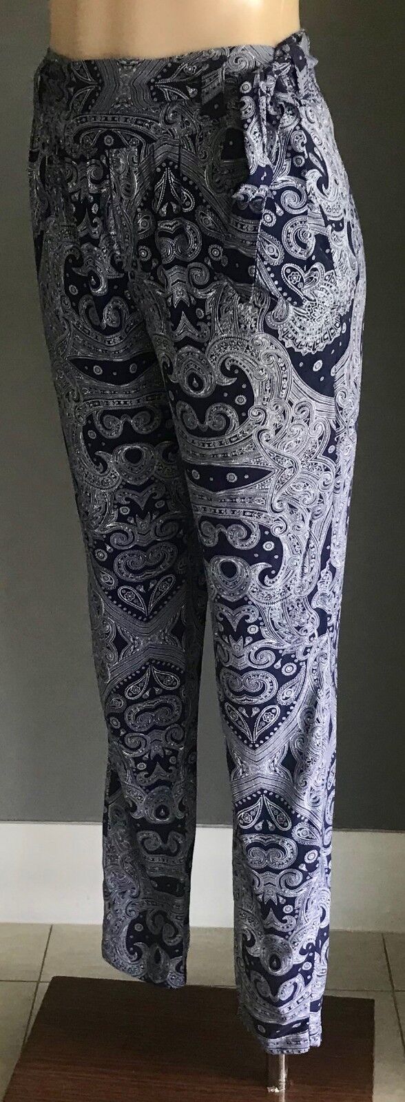 COTTON ON Pants Relaxed Blue White Shirred Waist Ties Tapered Ladies Size S 10