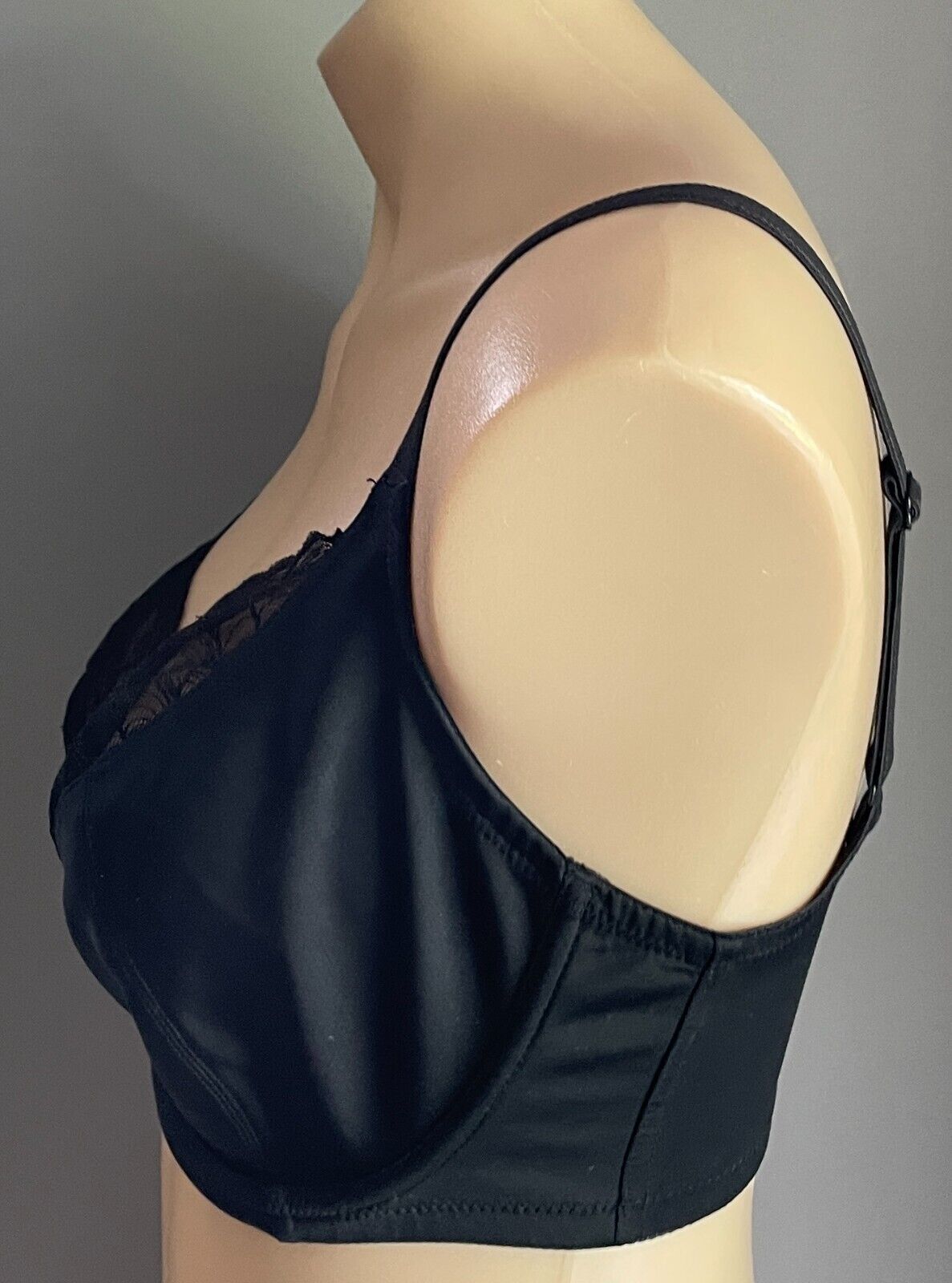 TARGET Bra 12E Black Lace Trim Underwire Bra Ladies Size 12 E