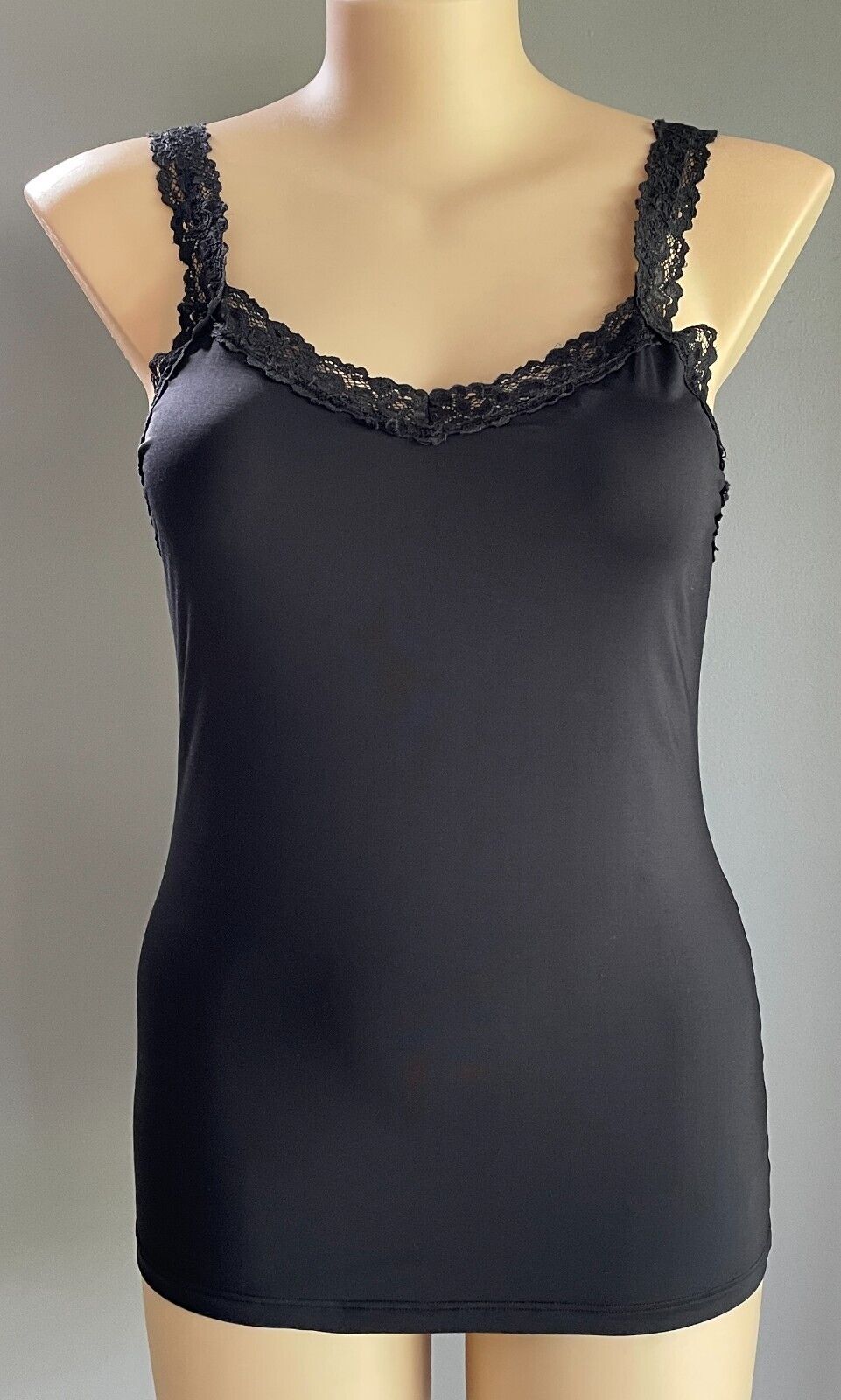 TARGET Singlet Black Cami Top Size 18 Lace Trim Luxe Smooth Stretch Fabric NEW