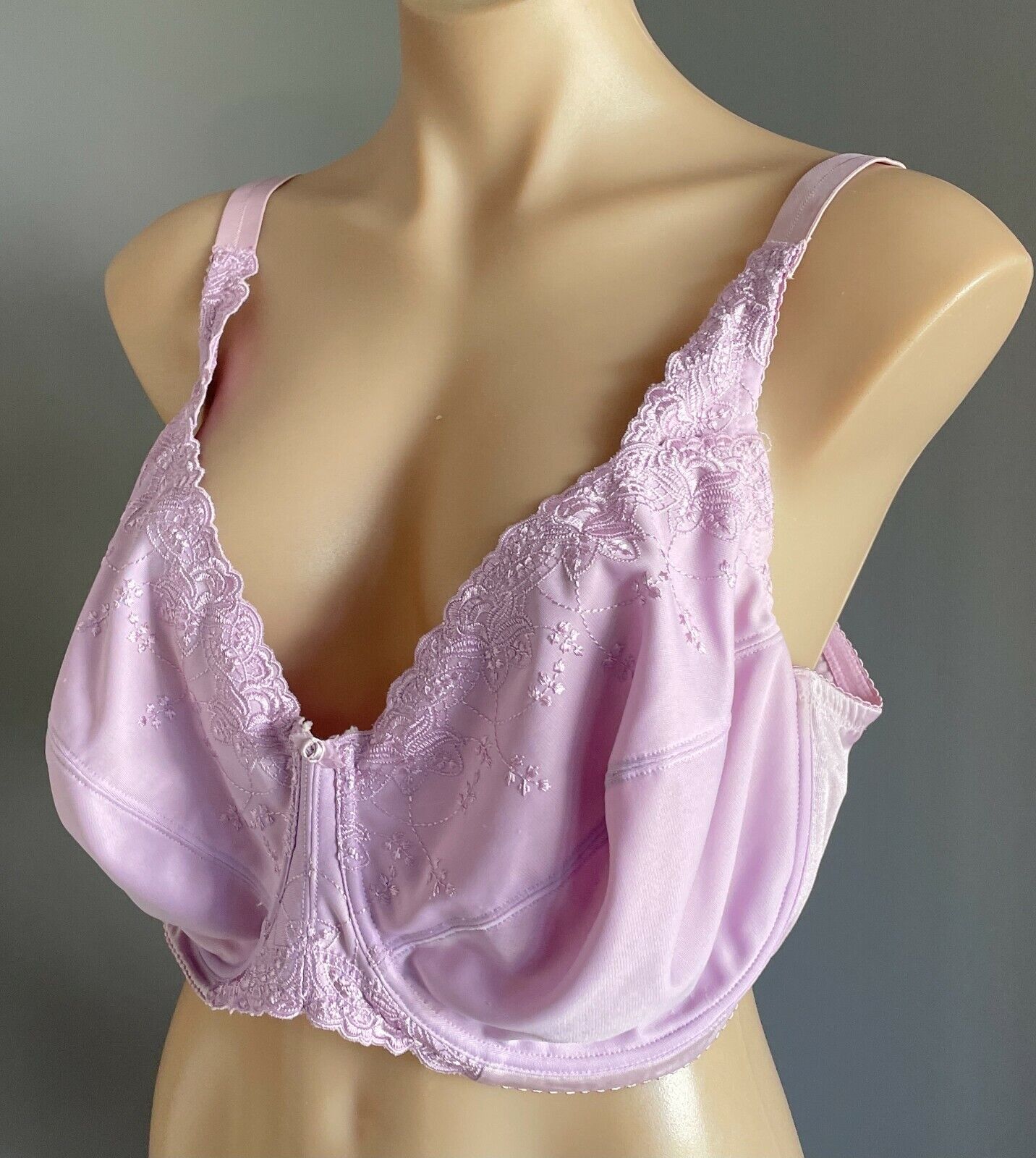 TARGET Bra 22DD Underwire Mauve Floral Embroidery Trim  Ladies Plus NEW 22 DD